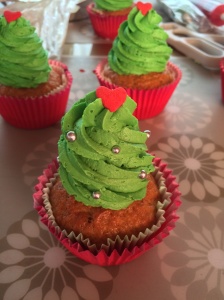 Christmas cupcakes 6